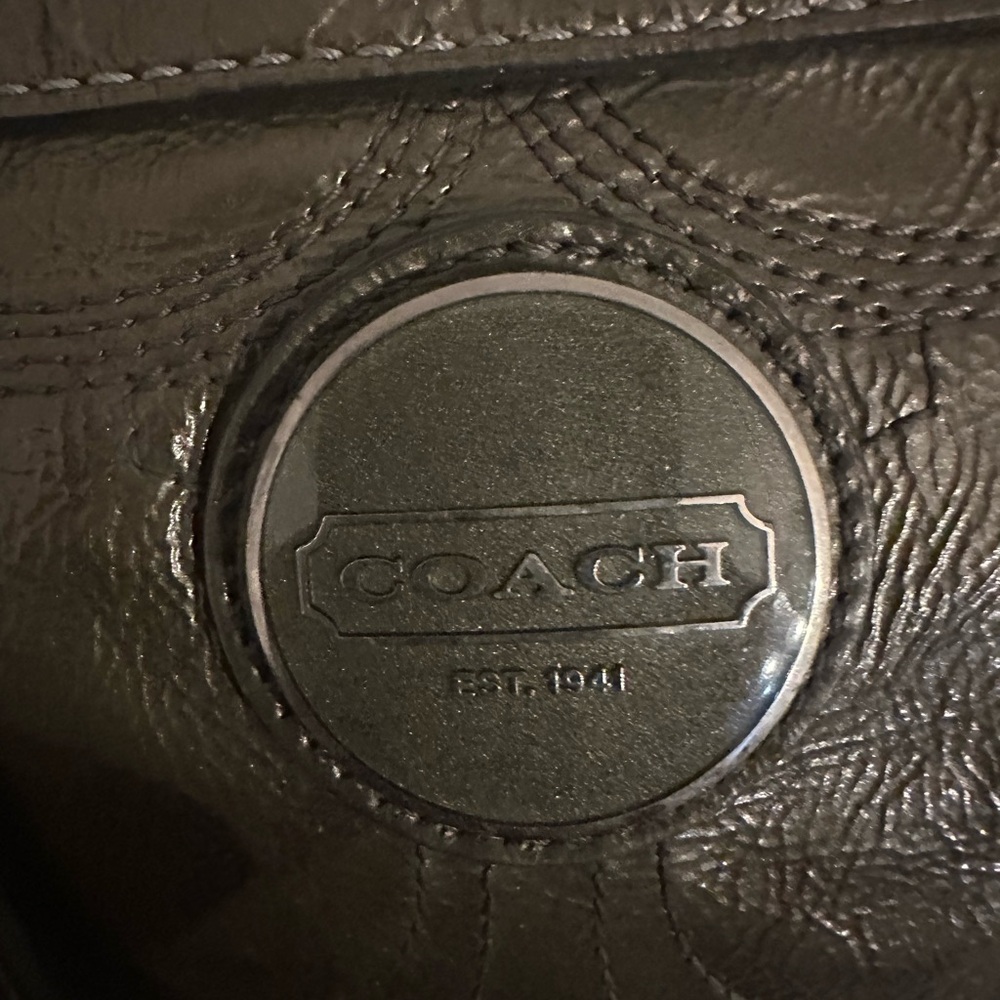 Coach Est. 1941 Signature C-Stitched Olive Bag - Picture 4 of 13